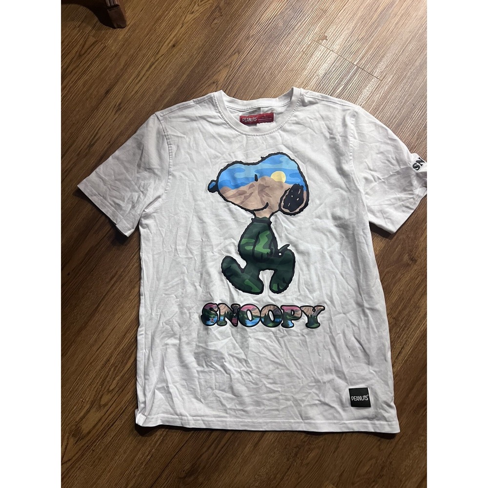 Peanuts Snoopy‎ Shirt Large